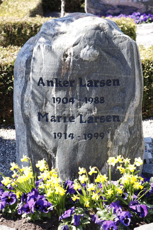 Anker Larsen.JPG